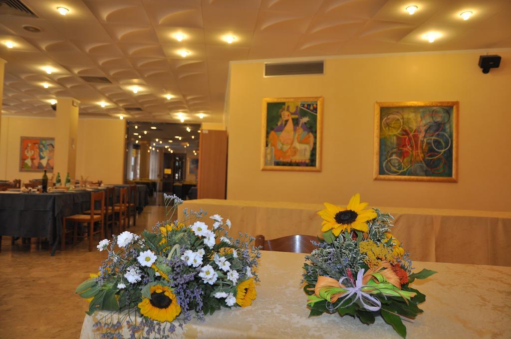 Hotel Terme Di San Vittore 제냐 외부 사진