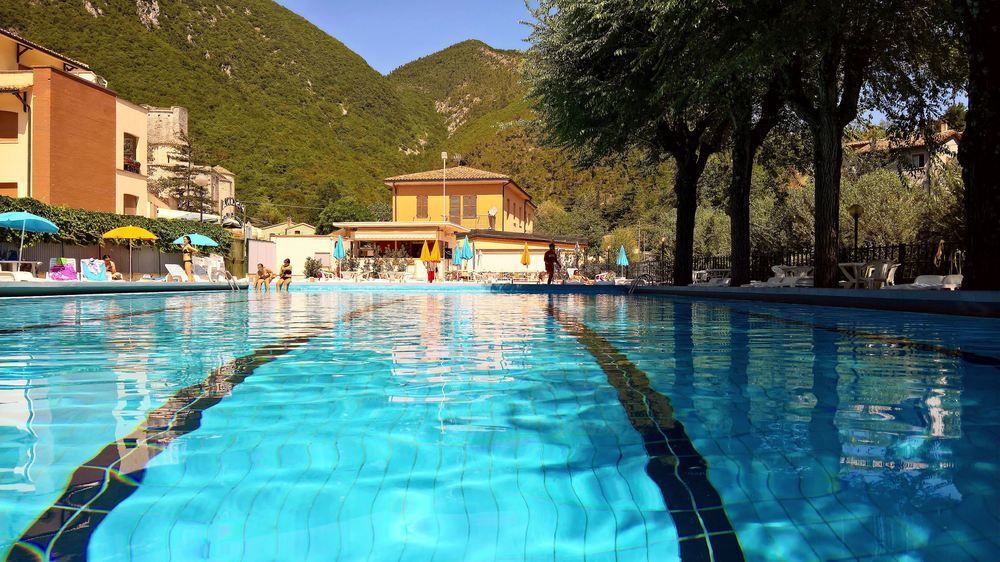 Hotel Terme Di San Vittore 제냐 외부 사진